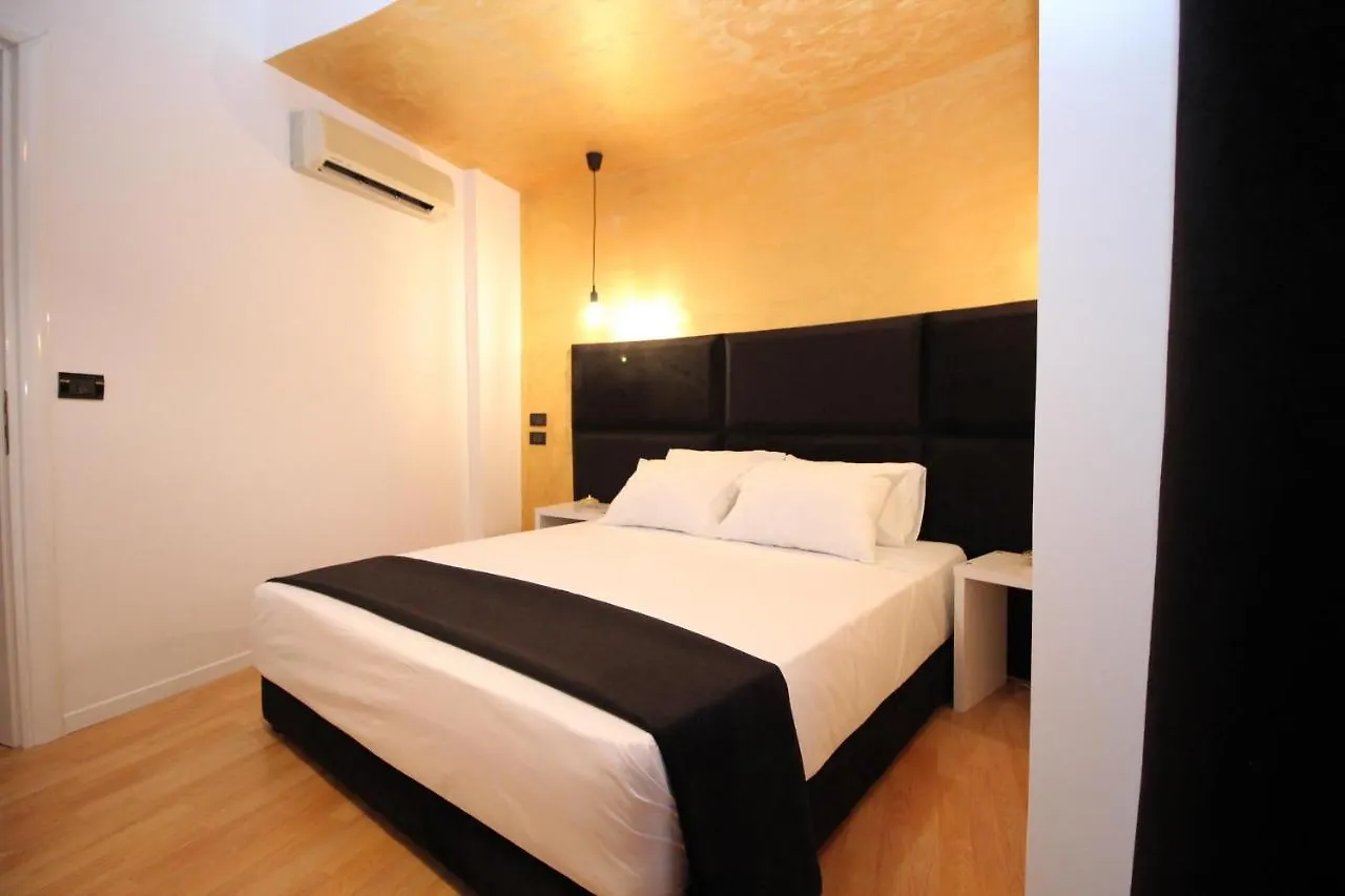 ***  Diamond Hotel Sarande Albania